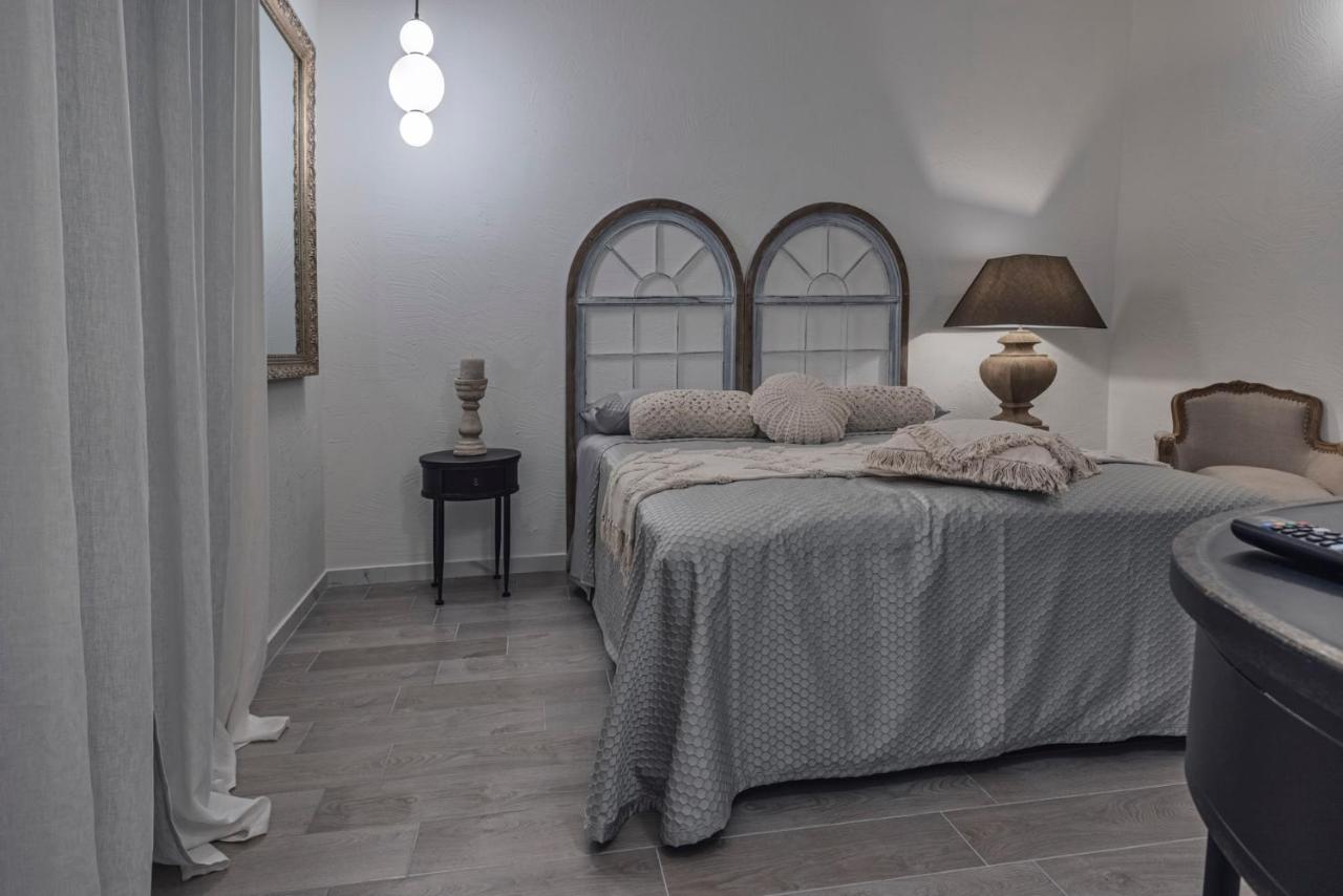 Dimore D'Avalos Boutique Bed & Breakfast วาสโต ภายนอก รูปภาพ